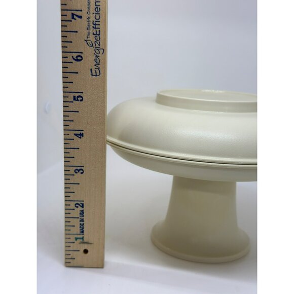 VTG Tupperware Mini Serve-It-All 5.25" Tall Cake / Pedestal Server Almond Color - Picture 8 of 9